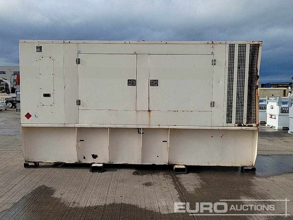 2010 FG Wilson 250kVA Generator, 6 Cylinder Engine - Áramfejlesztő: 4 kép. 2010 FG Wilson 250kVA Generator, 6 Cylinder Engine - Áramfejlesztő: 4 kép.