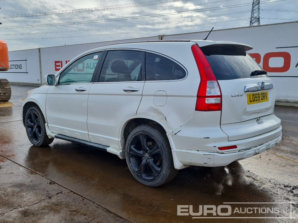 2010 Honda CR-V - Terepjáró/ SUV: 3 kép. 2010 Honda CR-V - Terepjáró/ SUV: 3 kép.