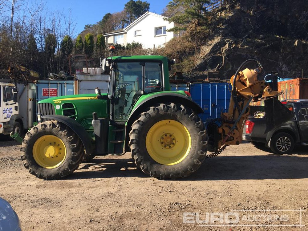 2010 John Deere 6930 Premium - Traktor: 2 kép. 2010 John Deere 6930 Premium - Traktor: 2 kép.
