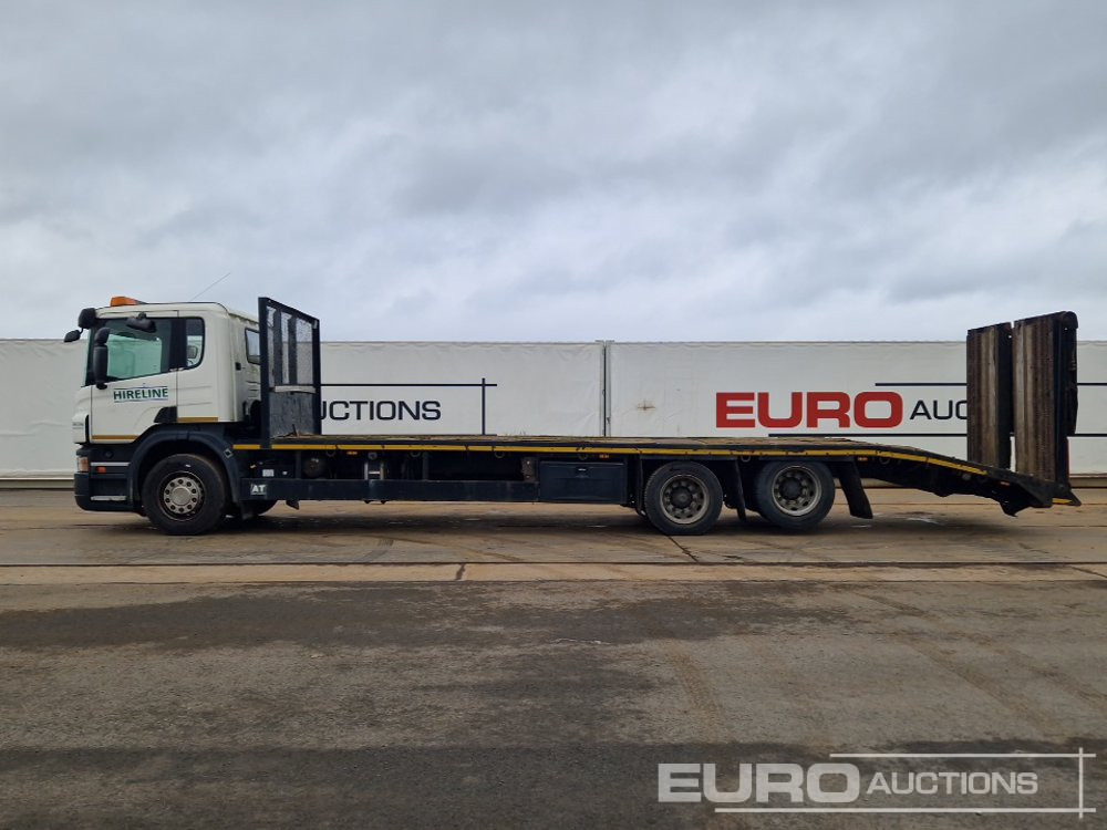 2010 Scania P320 - Platós teherautó: 2 kép. 2010 Scania P320 - Platós teherautó: 2 kép.