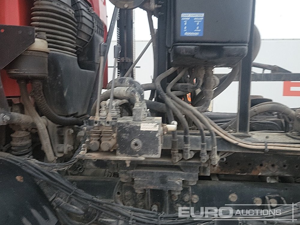 Horgos rakodó teherautó 2011 DAF 85CF-410: 27 kép.