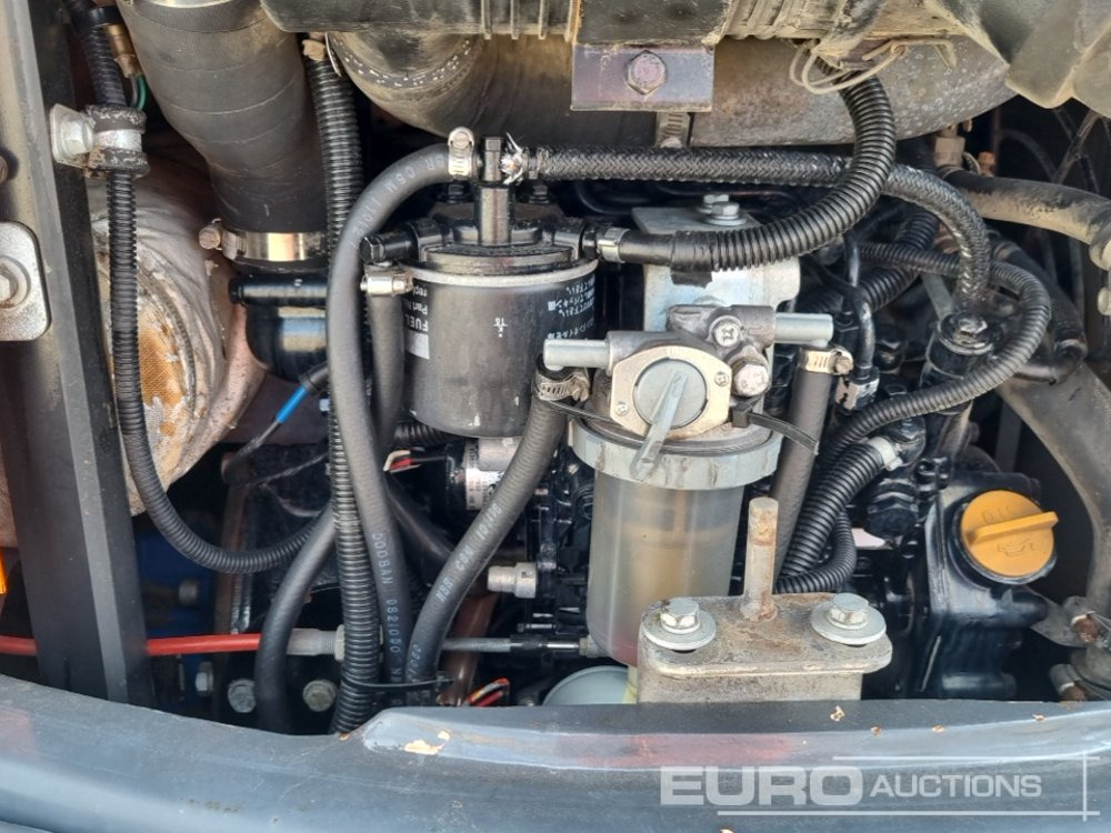 Minikotró 2011 Doosan DX27Z: 37 kép.