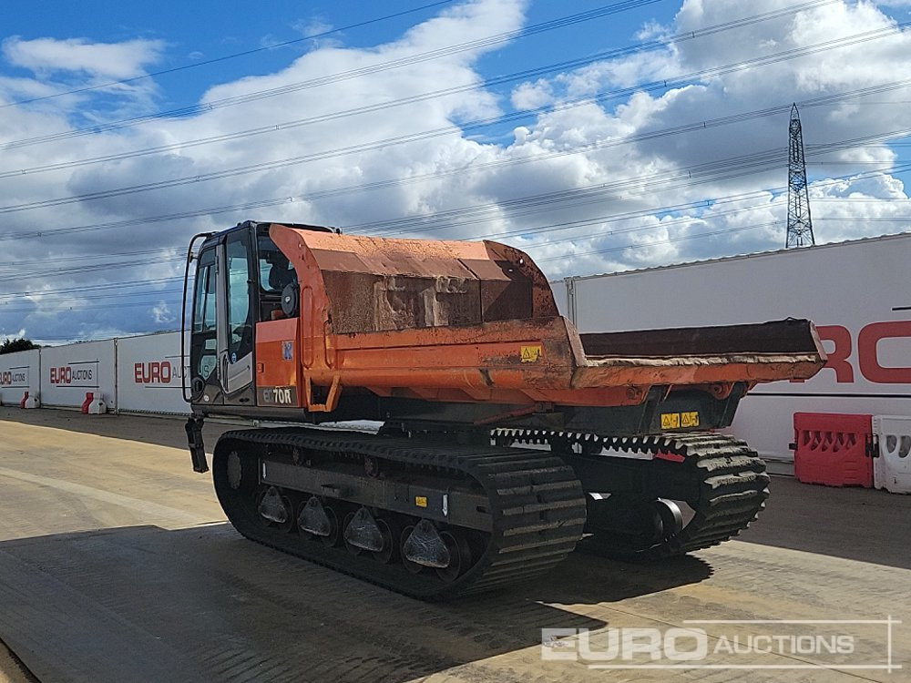 2011 Hitachi EG70R-3 - Lánctalpas dömper: 3 kép. 2011 Hitachi EG70R-3 - Lánctalpas dömper: 3 kép.