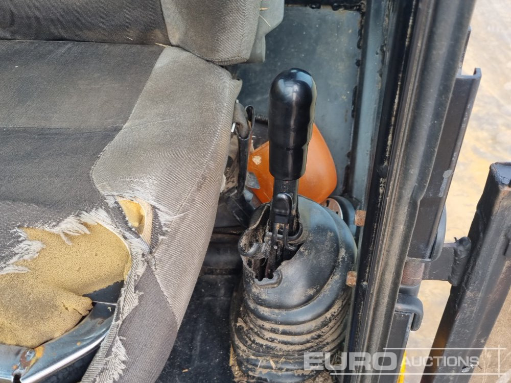 Teleszkópos rakodó 2011 JCB 527-58 Agri: 28 kép.