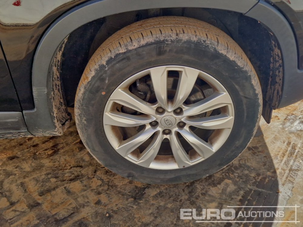 Terepjáró/ SUV 2011 Kia Sorento: 8 kép.
