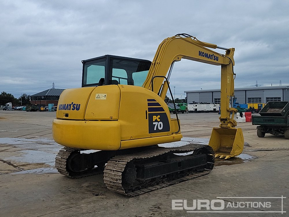 2011 Komatsu PC70-8 - Minikotró: 5 kép. 2011 Komatsu PC70-8 - Minikotró: 5 kép.