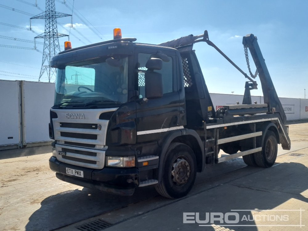 2011 Scania P230 - Konténerszállító: 1 kép. 2011 Scania P230 - Konténerszállító: 1 kép.