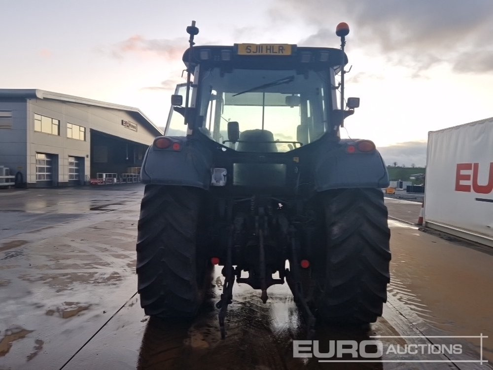 2011 Valtra N121 - Traktor: 4 kép. 2011 Valtra N121 - Traktor: 4 kép.