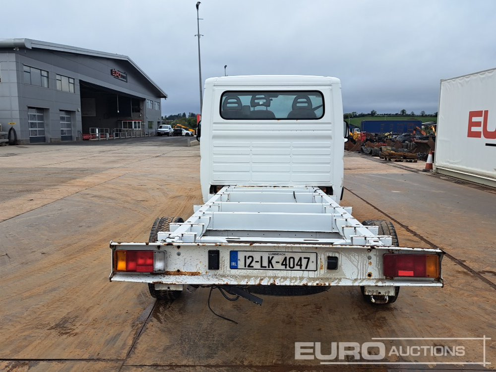 2012 Fiat Ducato Maxi - Platós kisteherautó: 4 kép. 2012 Fiat Ducato Maxi - Platós kisteherautó: 4 kép.