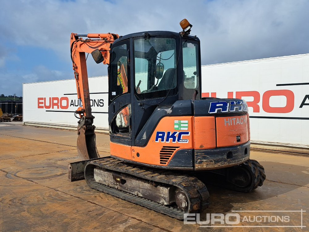2012 Hitachi ZX60USB-3 CLR - Minikotró: 3 kép. 2012 Hitachi ZX60USB-3 CLR - Minikotró: 3 kép.