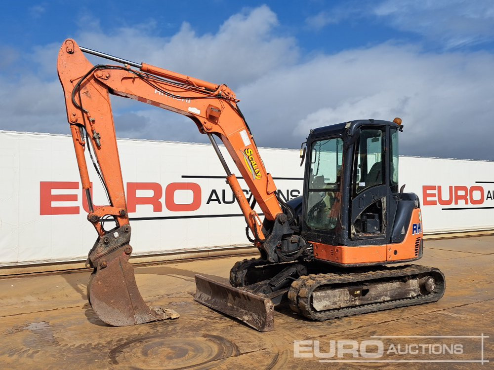 2012 Hitachi ZX60USB-3 CLR - Minikotró: 1 kép. 2012 Hitachi ZX60USB-3 CLR - Minikotró: 1 kép.