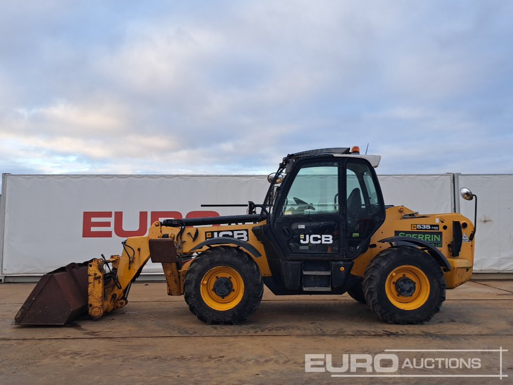2012 JCB 535-140 Hi Viz - Teleszkópos rakodó: 2 kép. 2012 JCB 535-140 Hi Viz - Teleszkópos rakodó: 2 kép.
