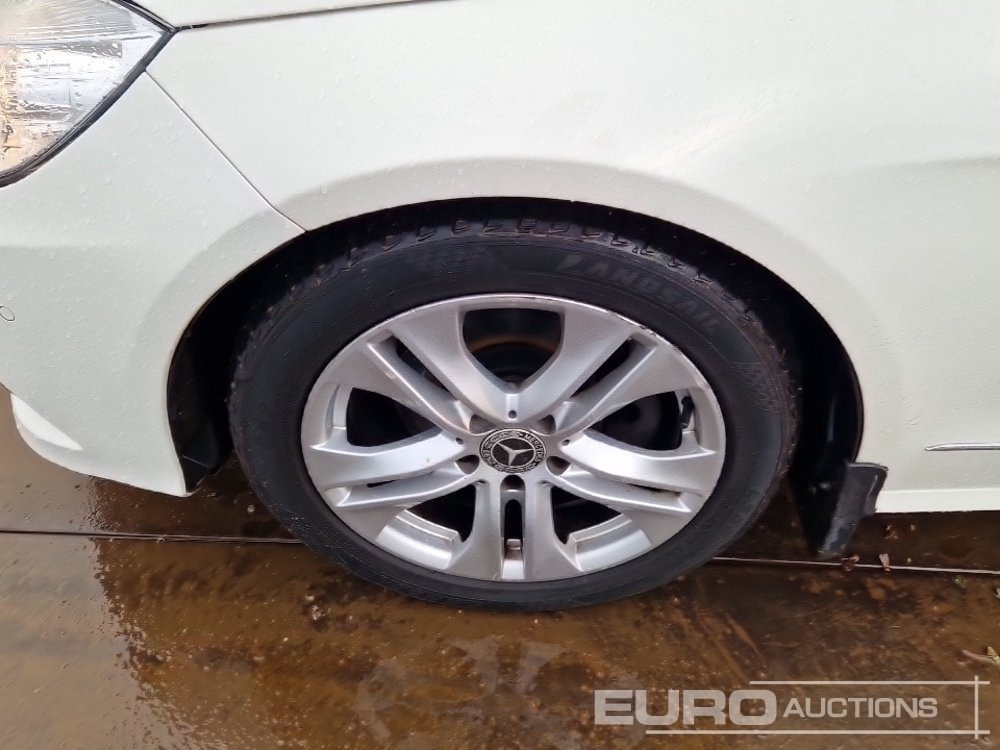 2012 Mercedes C220 - Autó: 5 kép. 2012 Mercedes C220 - Autó: 5 kép.