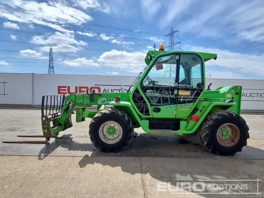 2012 Merlo P38.13 - Teleszkópos rakodó: 2 kép. 2012 Merlo P38.13 - Teleszkópos rakodó: 2 kép.