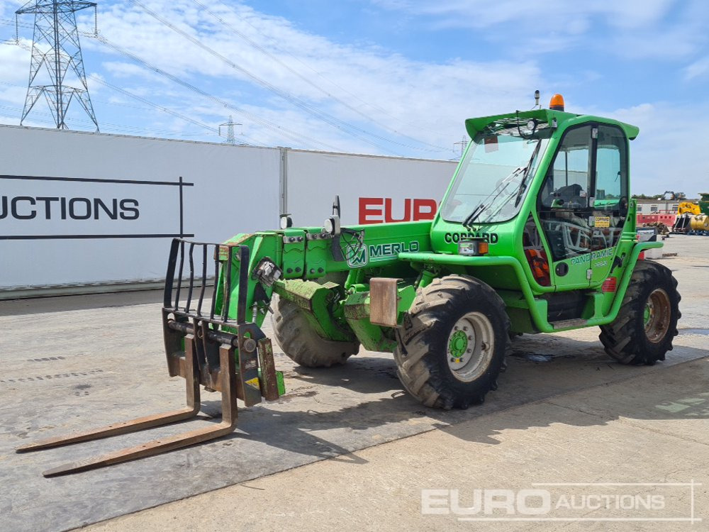 2012 Merlo P38.13 - Teleszkópos rakodó: 1 kép. 2012 Merlo P38.13 - Teleszkópos rakodó: 1 kép.