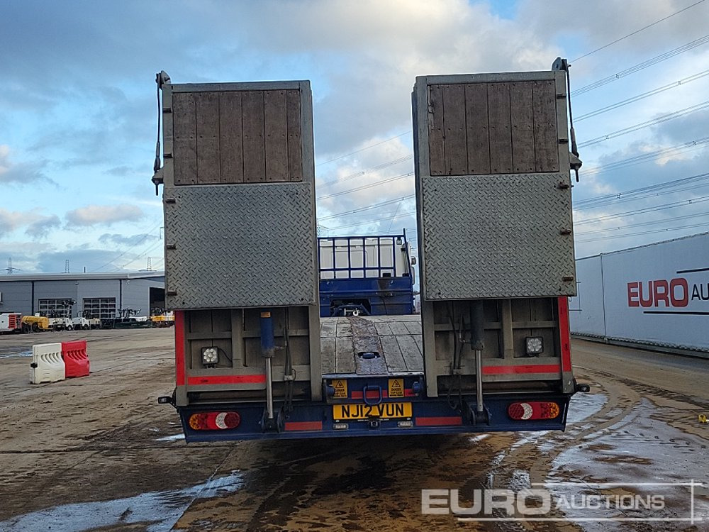 2012 Scania P280 - Platós teherautó: 4 kép. 2012 Scania P280 - Platós teherautó: 4 kép.