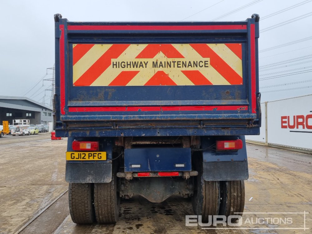 2012 Volvo FMX420 - Billenőplatós teherautó, Darus autó: 4 kép. 2012 Volvo FMX420 - Billenőplatós teherautó, Darus autó: 4 kép.