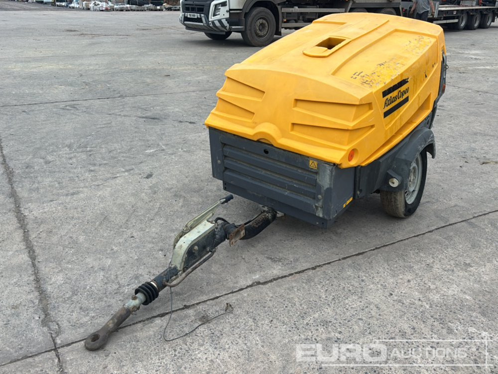2013 Atlas Copco XAS47 - Légkompresszor: 1 kép. 2013 Atlas Copco XAS47 - Légkompresszor: 1 kép.