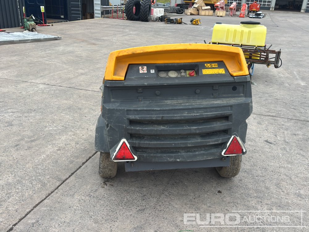2013 Atlas Copco XAS47 - Légkompresszor: 4 kép. 2013 Atlas Copco XAS47 - Légkompresszor: 4 kép.