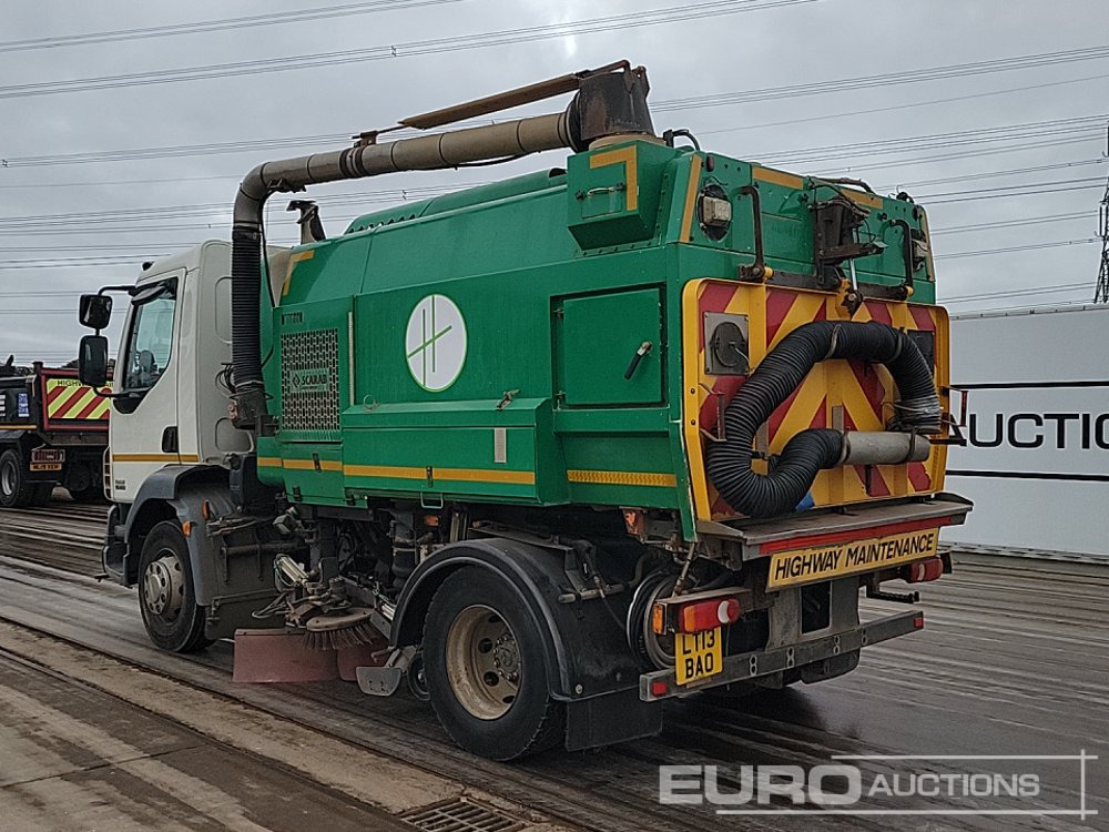 2013 DAF 55.220 - Utcaseprő gép: 3 kép. 2013 DAF 55.220 - Utcaseprő gép: 3 kép.