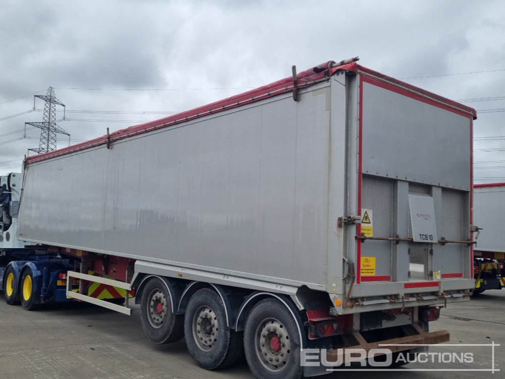2013 Fruehauf Tri Axle Bulk Tipping Trailer, Lift Axle, Easy Sheet - Félpótkocsi billenőplatós: 3 kép. 2013 Fruehauf Tri Axle Bulk Tipping Trailer, Lift Axle, Easy Sheet - Félpótkocsi billenőplatós: 3 kép.