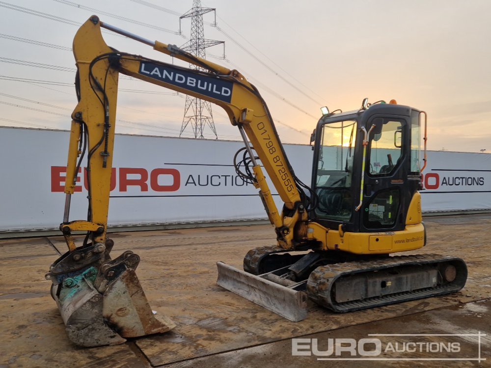 2013 Komatsu PC55MR-3 - Minikotró: 1 kép. 2013 Komatsu PC55MR-3 - Minikotró: 1 kép.