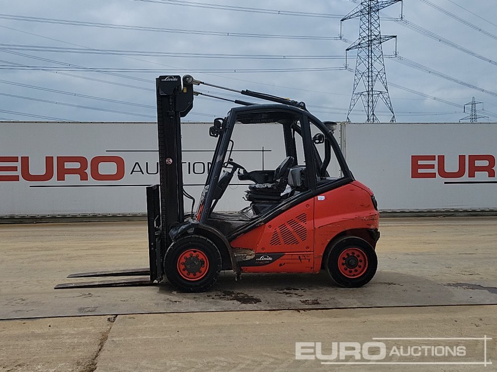 2013 Linde H40D-2 - Villás targonca: 2 kép. 2013 Linde H40D-2 - Villás targonca: 2 kép.
