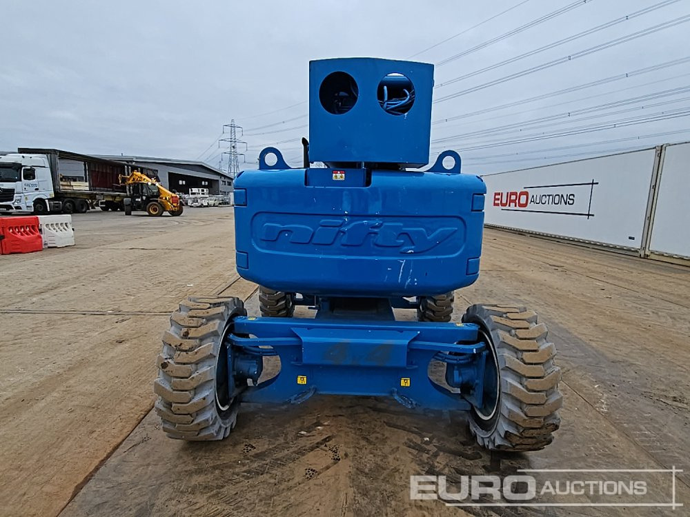 2013 Niftylift HR15D - Emelő: 4 kép. 2013 Niftylift HR15D - Emelő: 4 kép.