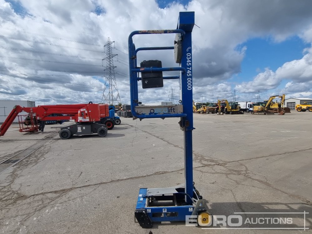 2013 Power Towers Pecolift - Emelő: 2 kép. 2013 Power Towers Pecolift - Emelő: 2 kép.