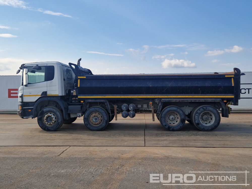 2013 Scania P400 - Billenőplatós teherautó: 2 kép. 2013 Scania P400 - Billenőplatós teherautó: 2 kép.