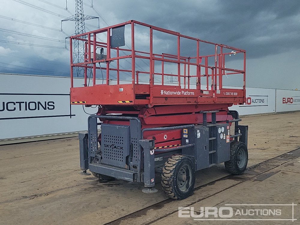 2013 SkyJack SJ8841 - Emelő: 1 kép. 2013 SkyJack SJ8841 - Emelő: 1 kép.