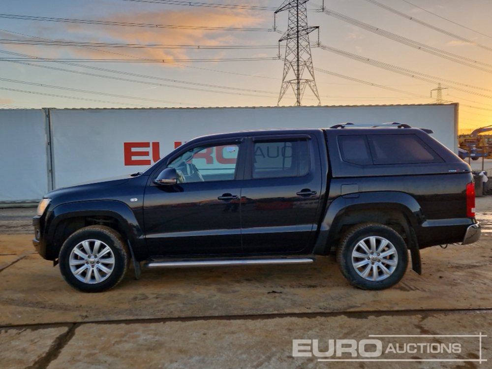 2013 Volkswagen Amarok - Pickup: 2 kép. 2013 Volkswagen Amarok - Pickup: 2 kép.
