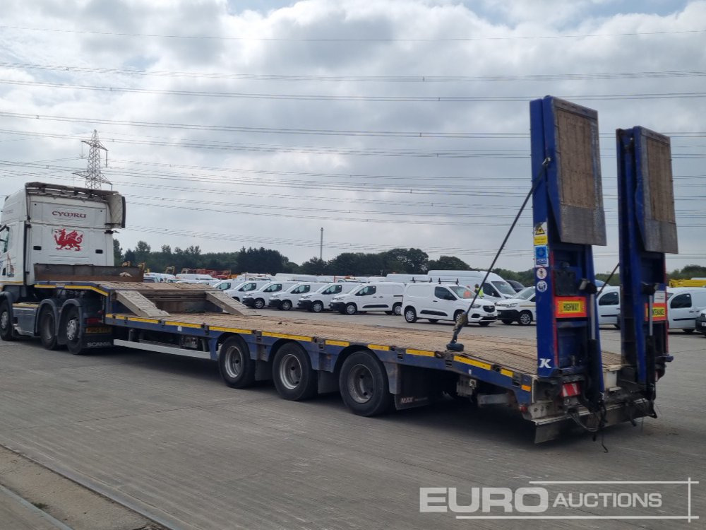 2014 Faymonville Tri Axle Step Frame Low Load Trailer, Neck Ramps, Hydraulic Flip Toe Ramps (Plating Certificate Available) - Félpótkocsi mélybölcsős: 3 kép. 2014 Faymonville Tri Axle Step Frame Low Load Trailer, Neck Ramps, Hydraulic Flip Toe Ramps (Plating Certificate Available) - Félpótkocsi mélybölcsős: 3 kép.