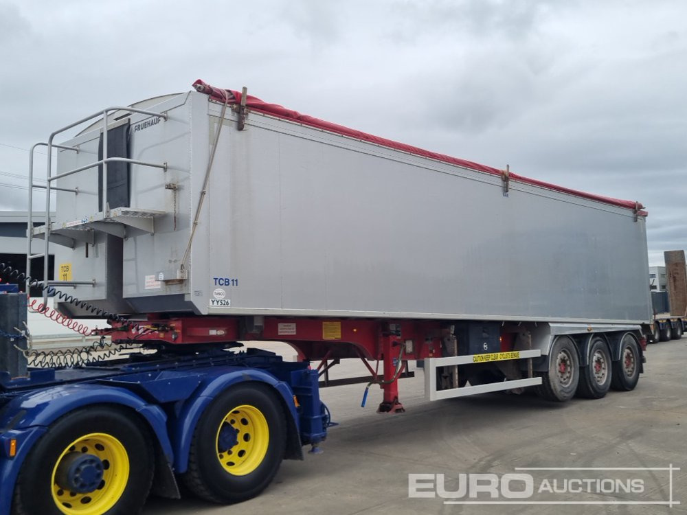 2014 Fruehauf DA - Félpótkocsi billenőplatós: 1 kép. 2014 Fruehauf DA - Félpótkocsi billenőplatós: 1 kép.