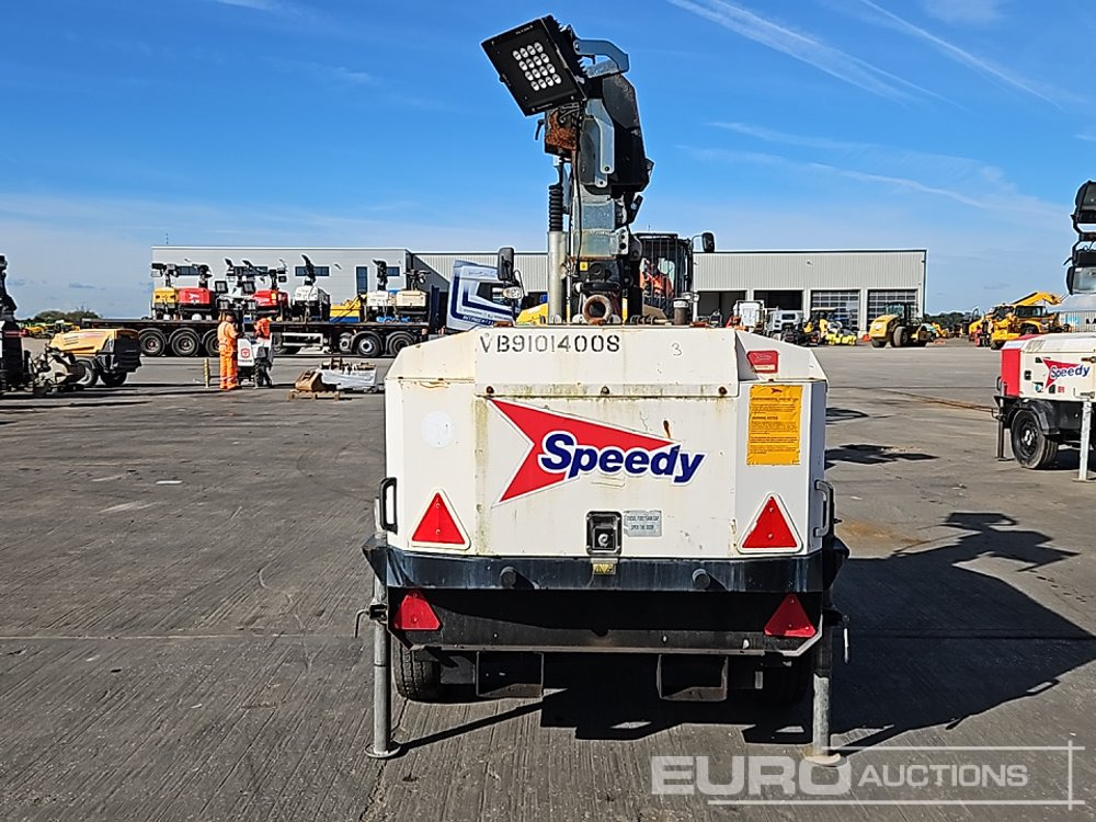 2014 Generac VB-9 - Világító állvány: 4 kép. 2014 Generac VB-9 - Világító állvány: 4 kép.