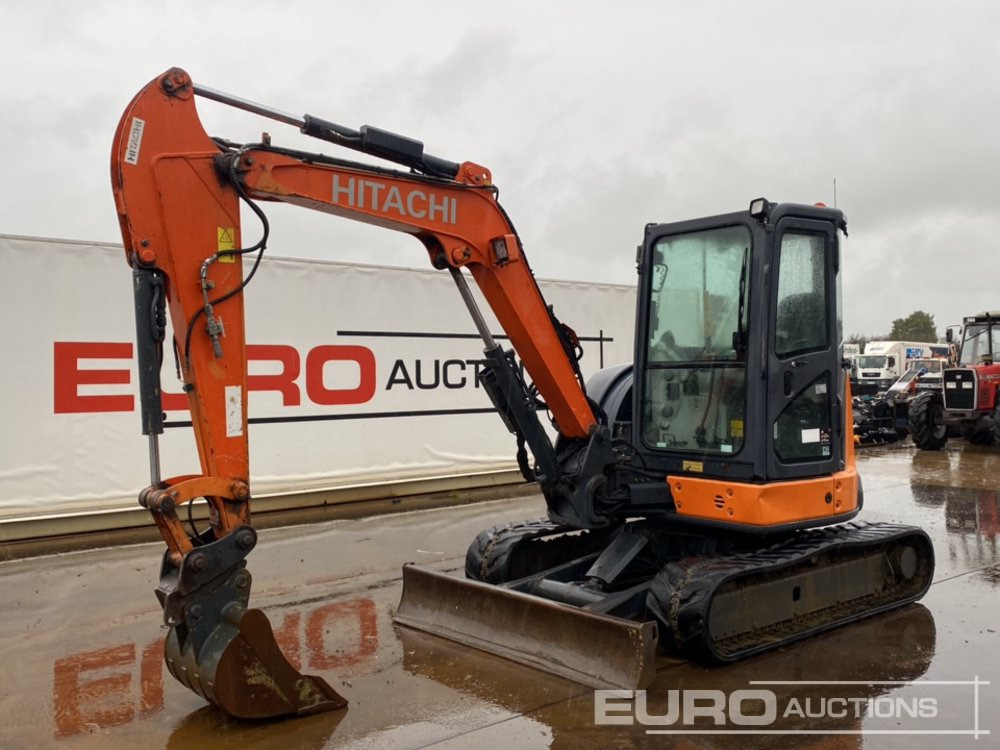 2014 Hitachi ZX48U-5A CLR - Minikotró: 1 kép. 2014 Hitachi ZX48U-5A CLR - Minikotró: 1 kép.