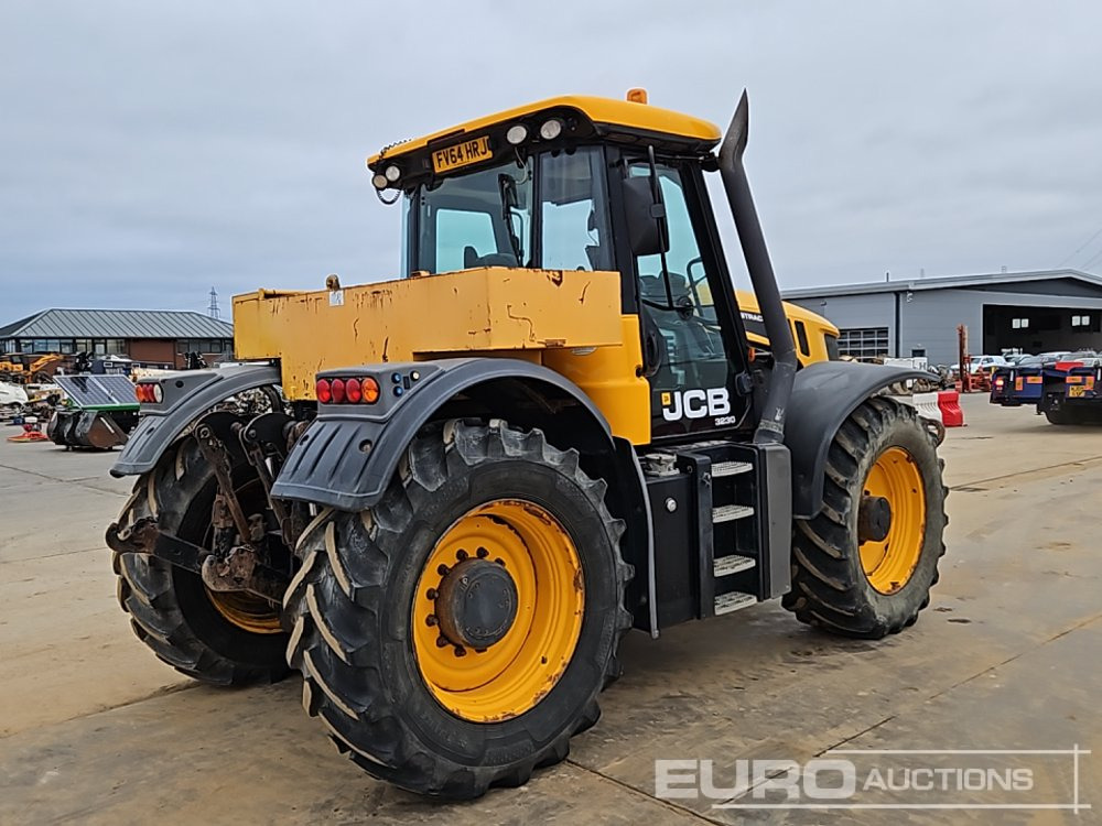 2014 JCB Fastrac 3230 - Traktor: 5 kép. 2014 JCB Fastrac 3230 - Traktor: 5 kép.