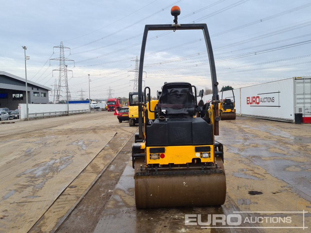 2014 JCB VMT260 - Henger: 4 kép. 2014 JCB VMT260 - Henger: 4 kép.