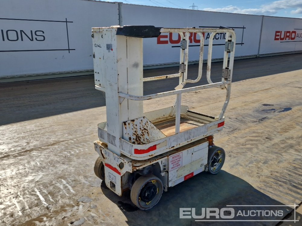 2014 JLG 1230ES - Emelő: 1 kép. 2014 JLG 1230ES - Emelő: 1 kép.