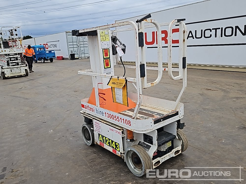 2014 JLG 1230ES - Emelő: 3 kép. 2014 JLG 1230ES - Emelő: 3 kép.
