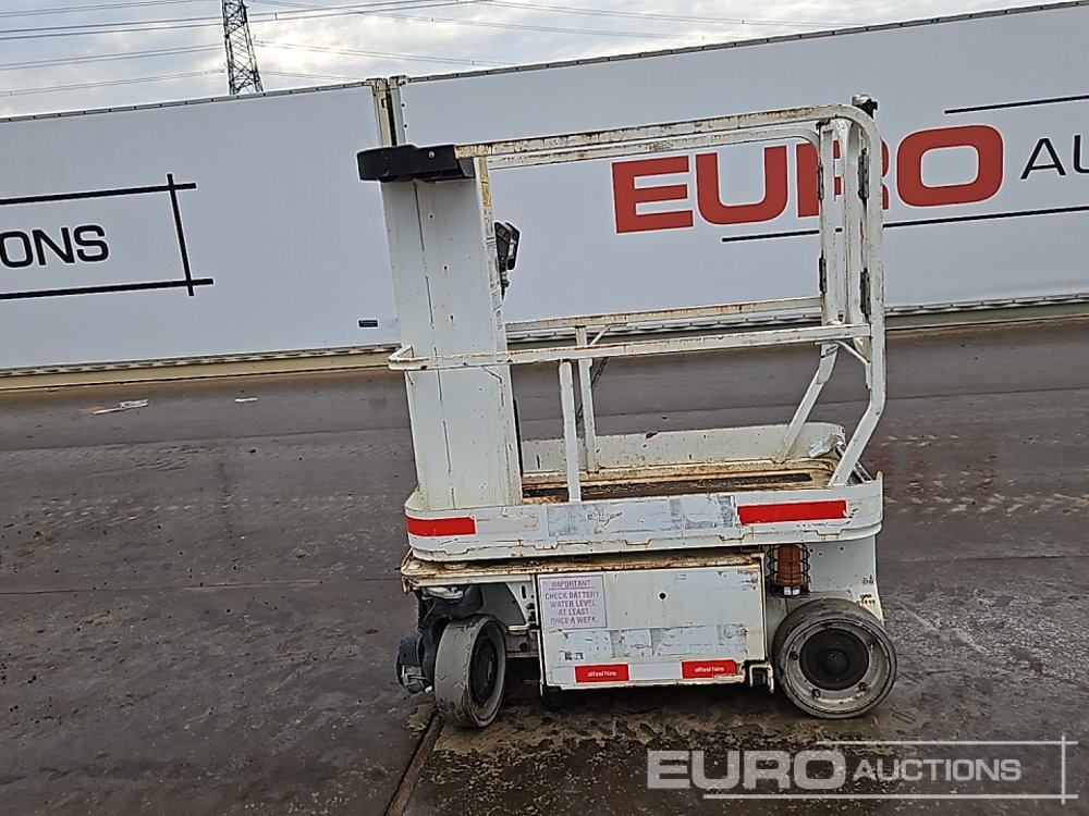 2014 JLG 1230ES - Emelő: 2 kép. 2014 JLG 1230ES - Emelő: 2 kép.