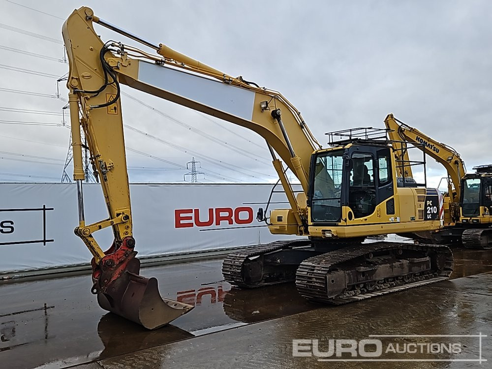 2014 Komatsu PC210LC-8 - Lánctalpas kotró: 1 kép. 2014 Komatsu PC210LC-8 - Lánctalpas kotró: 1 kép.