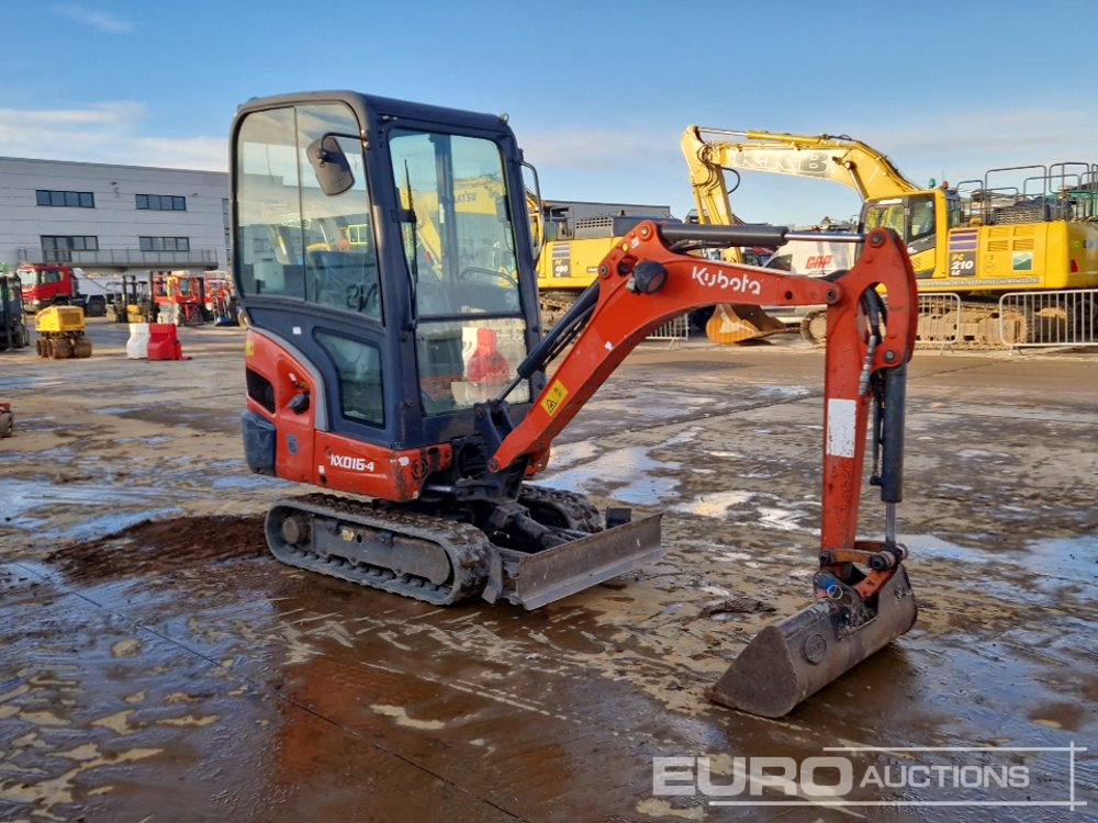 Minikotró 2014 Kubota KX016-4: 7 kép. Minikotró 2014 Kubota KX016-4: 7 kép.