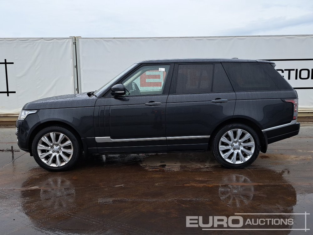 2014 Range Rover VOGUE SE - Terepjáró/ SUV: 2 kép. 2014 Range Rover VOGUE SE - Terepjáró/ SUV: 2 kép.