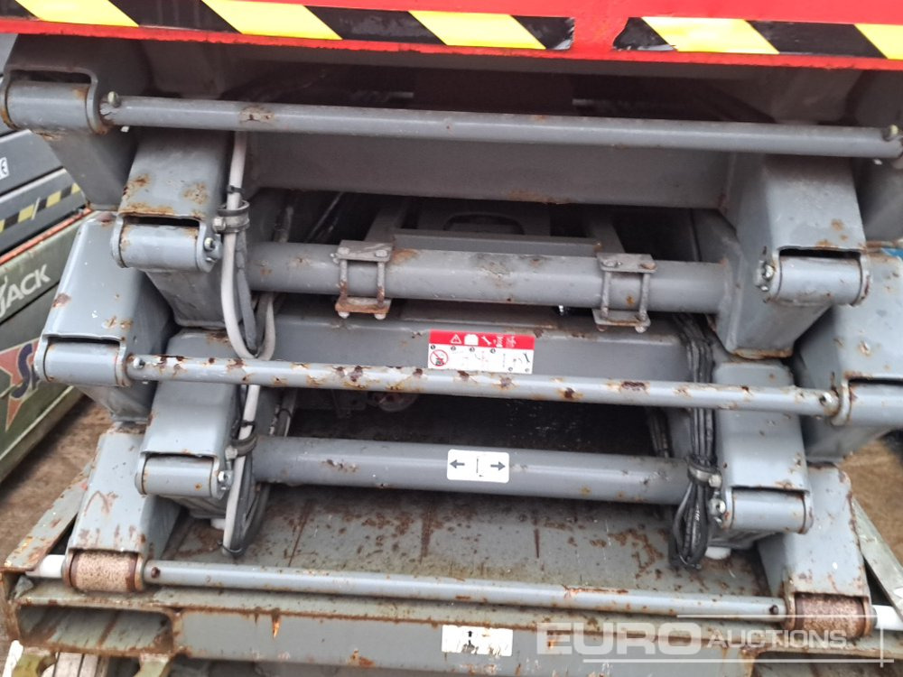 Emelő 2014 SkyJack SJ4632: 17 kép. Emelő 2014 SkyJack SJ4632: 17 kép.