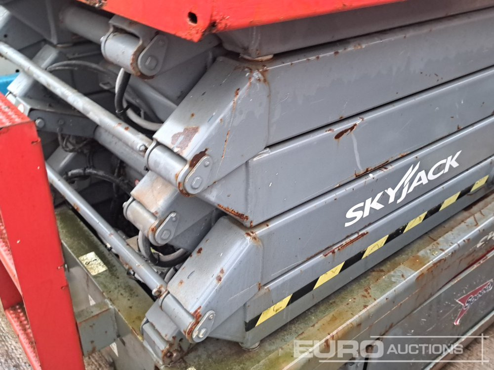 Emelő 2014 SkyJack SJ4632: 14 kép. Emelő 2014 SkyJack SJ4632: 14 kép.