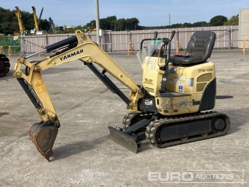 2014 Yanmar SV08-1A (S) - Minikotró: 1 kép. 2014 Yanmar SV08-1A (S) - Minikotró: 1 kép.
