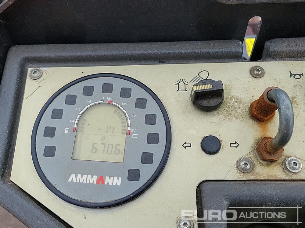 Henger 2015 Ammann ARX26: 42 kép.