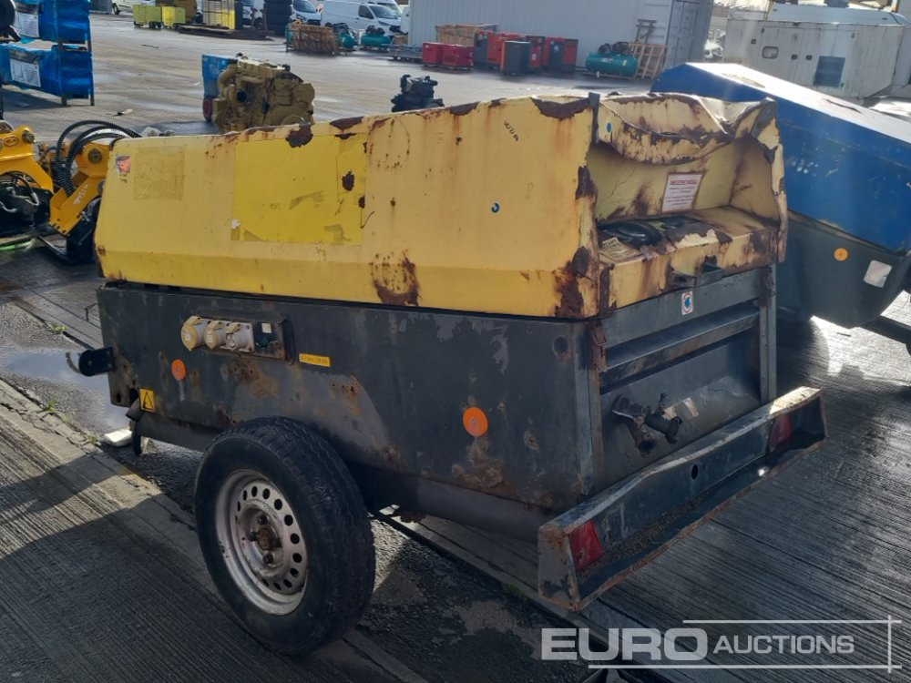 2015 Atlas Copco XAS47 92CFM - Légkompresszor: 3 kép. 2015 Atlas Copco XAS47 92CFM - Légkompresszor: 3 kép.