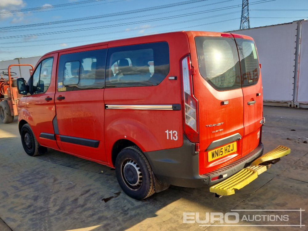 2015 Ford Transit Custom 310 - Kisbusz: 3 kép. 2015 Ford Transit Custom 310 - Kisbusz: 3 kép.